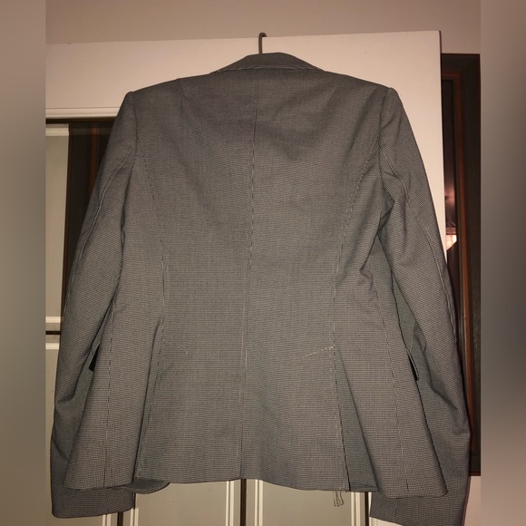 Banana Republic Blazer - Picture 4 of 4